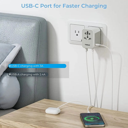 Adaptador de viaje universal con puertos USB 